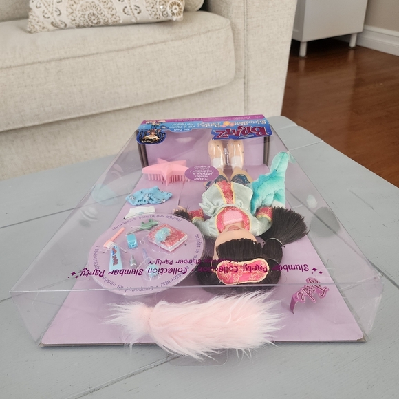 MGA Bratz Slumber Party Jade 2024 Asian Sleep Over Doll Beautiful - Picture 5 of 9